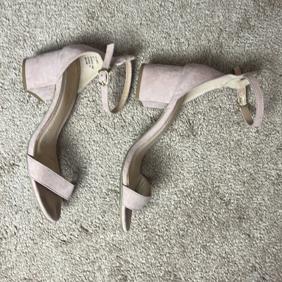 Lulus open toed sandals in size 7.5, light pink - Picture 4 of 10